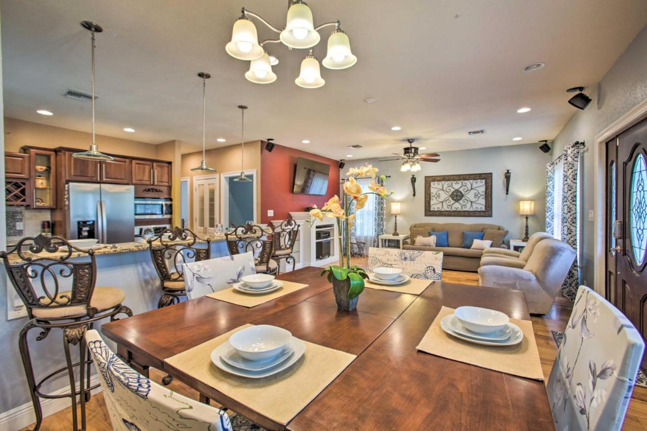Waveland Family House, 4-Minute Drive To The Beach エクステリア 写真
